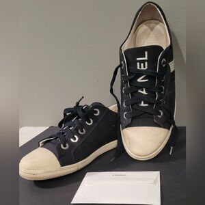 Authentic CHANEL Black and White Sneakers size 9